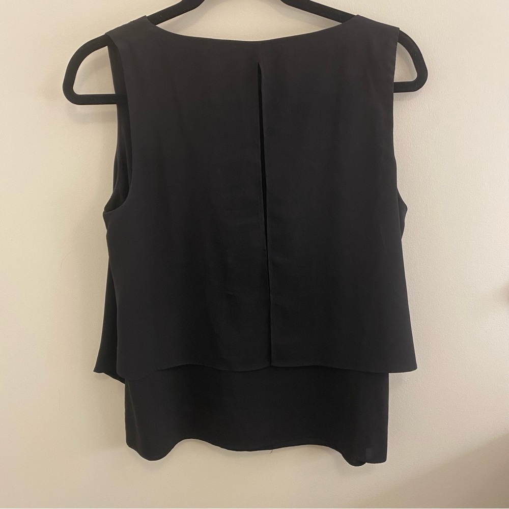 Calvin Klein Draped V Neck Black Sleeveless Blouse, size Small - Picture 2 of 3